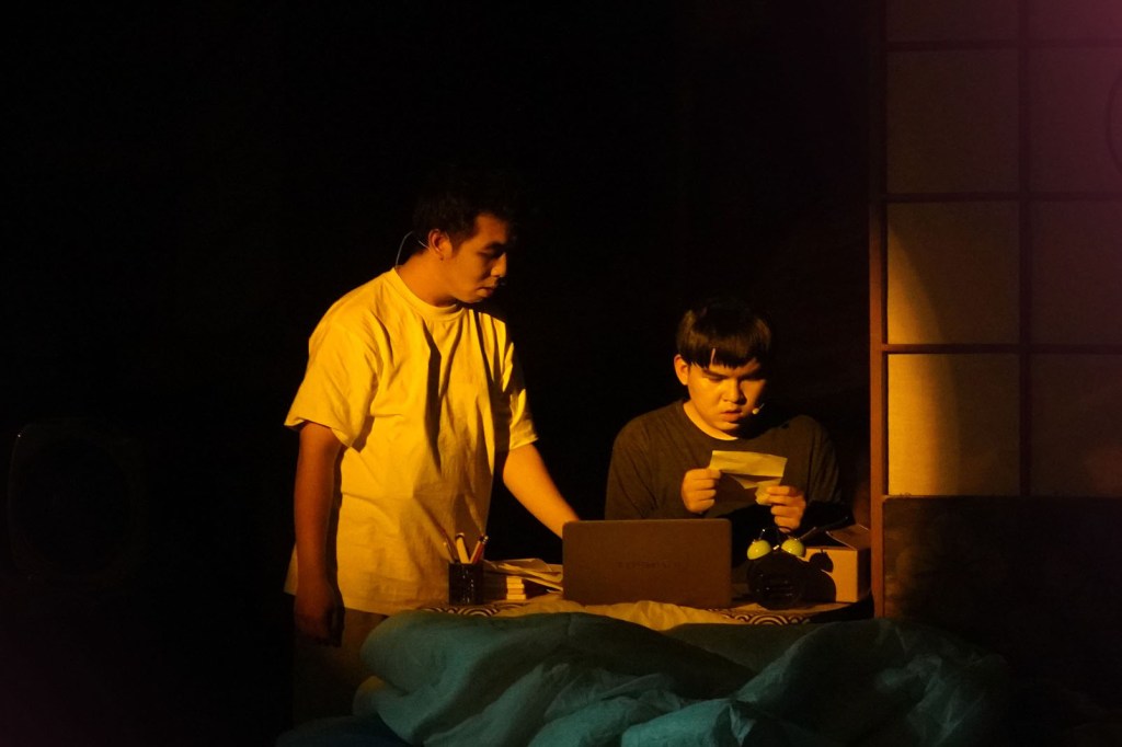 “Trước khi mặt trời mọc trên đất nước này, nỗi buồn liệu có tiêu&nbsp;biến?”