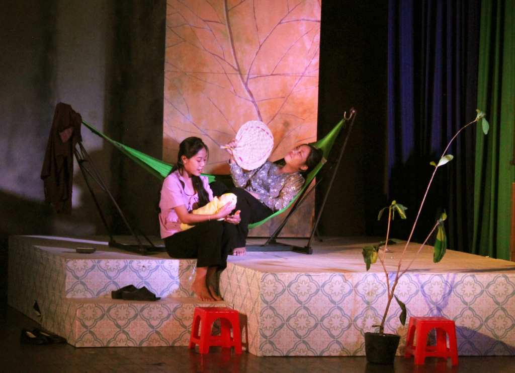 Bất ngờ với một sân khấu kịch sinh&nbsp;viên