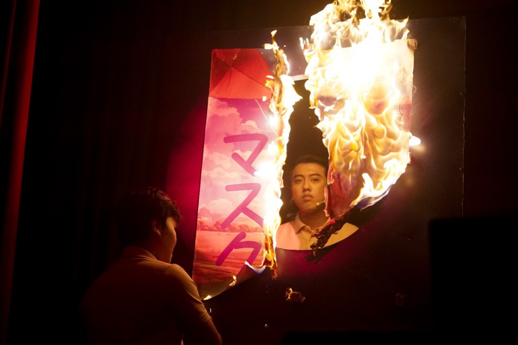 ‘Buồn hết đêm nay’ – Lời nói dối cuộc đời và định&nbsp;kiến