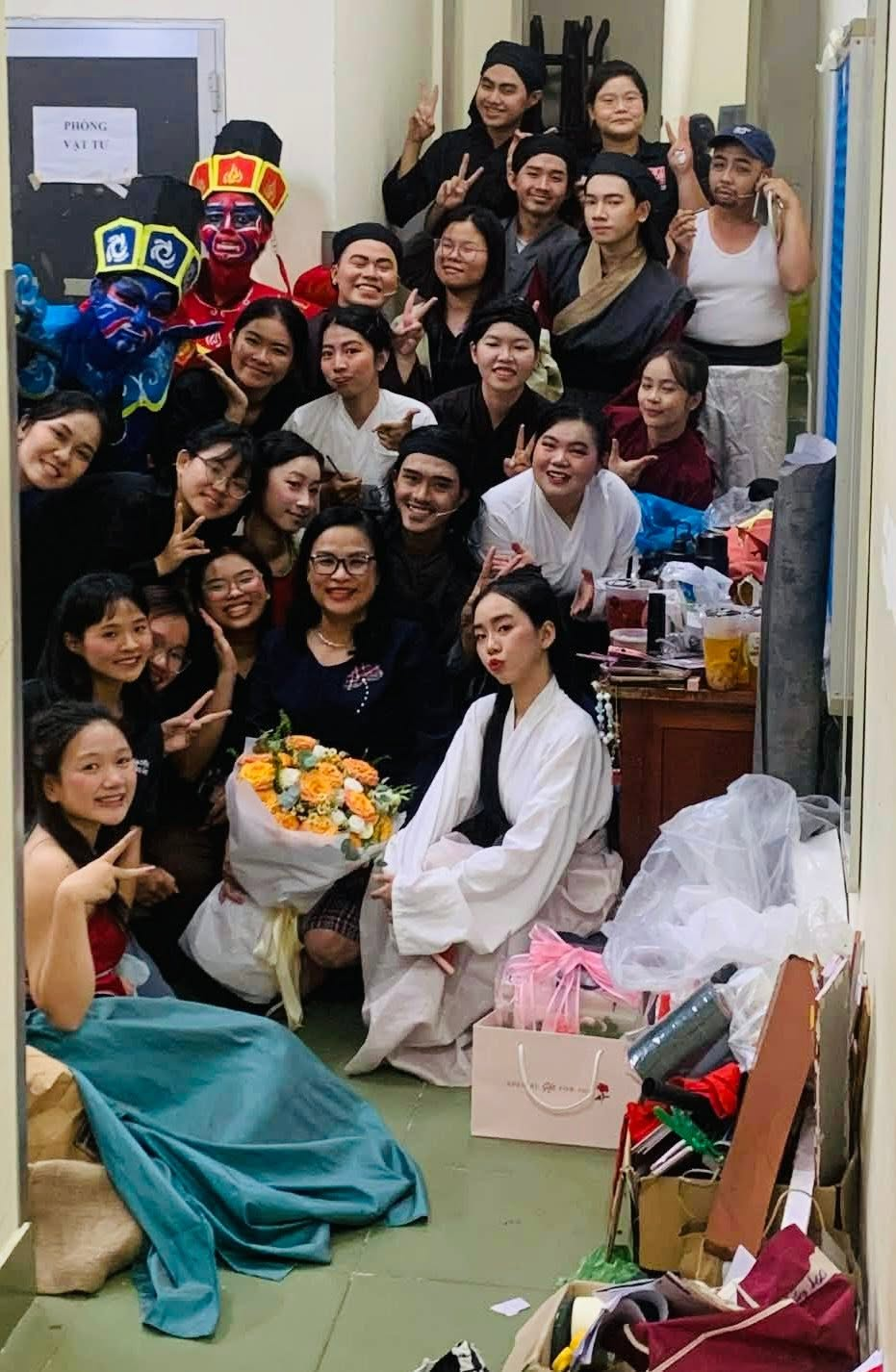Hiệu trưởng HCMUSSH: “Không ai có thể ngờ sự chuyên nghiệp của buổi diễn lại đến từ sinh viên&nbsp;100%”